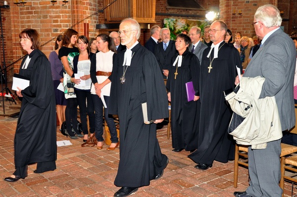 Ev. Kirche 10 Jahre   034.jpg